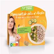 Curry vert de colin d'Alaska et duo de riz blanc et rouge